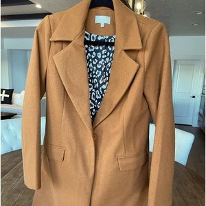 Beautifully lined coat/ jacket by Skies Are Blue.